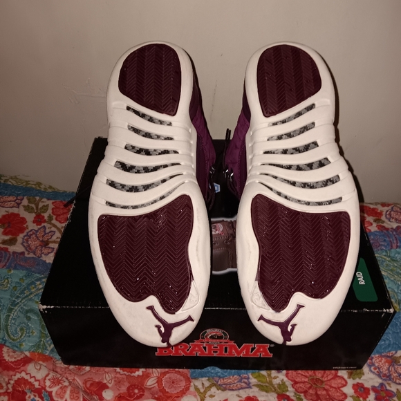 Air Jordan 12 BORDEAUX - Picture 7 of 7
